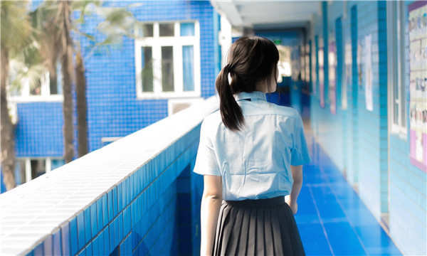 通川如何找到一个可以帮助我生孩子的女人？